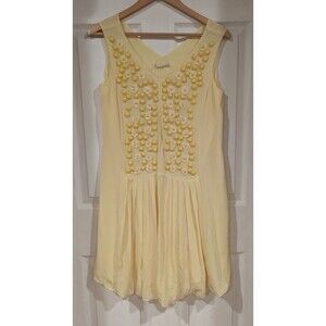 AYA Morrison Yellow Sleeveless Dress Floral‎ Applique Pleated Party Cocktail